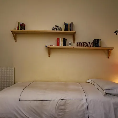 Apartment Casa Amica Tranquilla E Ben Posizionata